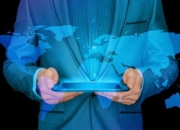 九游娱乐首页-TSM碾压EDG，Tarzan开启传奇时刻2025世界赛3:1（深圳）