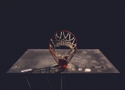 九游娱乐app下载-德甲争冠战之夜，富安健洋关键回合不手软