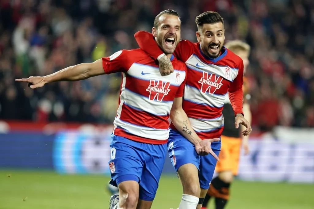 格拉纳达老将屡建奇功，成为球队支柱的简单介绍